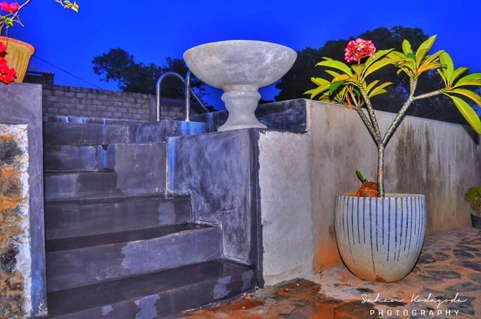 Deutsche Villa Hikkaduwa Buitenkant foto