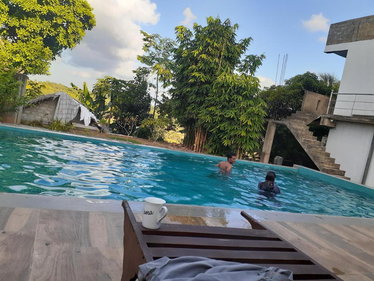 Deutsche Villa Hikkaduwa Buitenkant foto